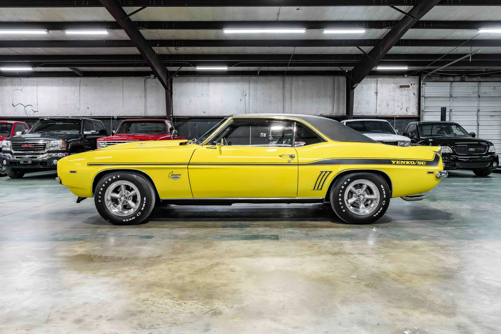 1969-Chevrolet-Camaro-Daytona Yellow-690038-34.jpg